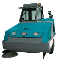 Thumbnail Tennant 800 Industrial Ride On Sweeper