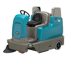 Tennant S16 Ride on Sweeper